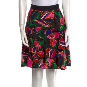 MARC JACOBS 100% silk floral skirt size 2